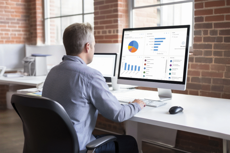 ¿Te imaginas que solo 1 de cada 100 empresas realmente aprovecha el potencial de la inteligencia artificial? La mayoría aún experimenta o implementa IA de forma fragmentada, mientras unas pocas ya capitalizan su valor estratégico.